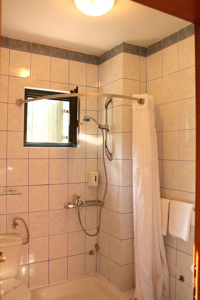 Hotel Danica Petrovac Eksteriør bilde